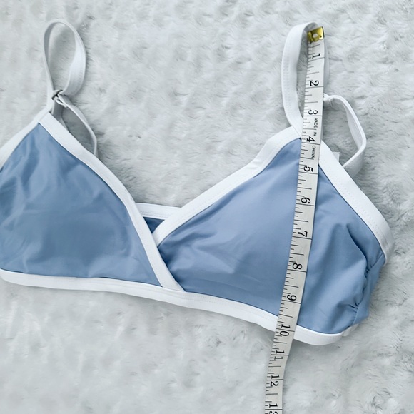 NWT- ANDIE The Cove Swim Top in Pool - Picture 8 of 9